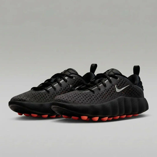 حذاء Nike Mind 002 من كتالوج L’Hayba.